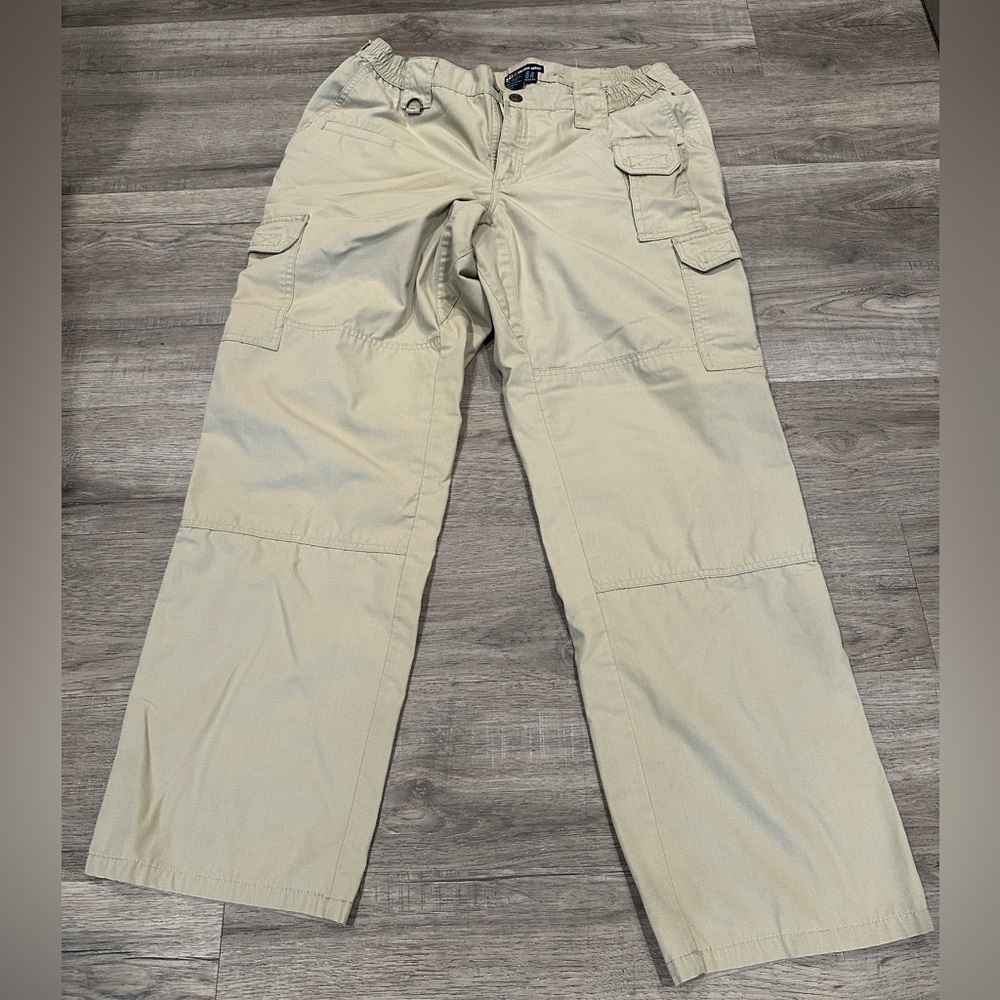 Women’s 5.11 Tactical Khaki Cargo Pants